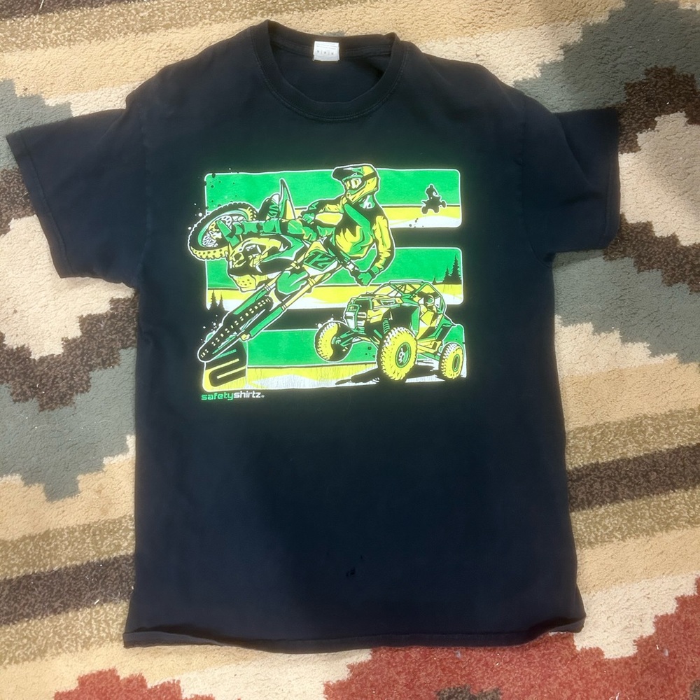 Men’s t-shirt